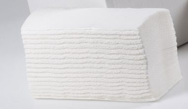 Asciugamano piegato dissolvenza totale